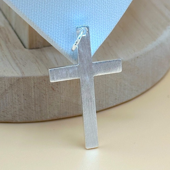 Other - 999 Silver Cross Pendant 1 inch